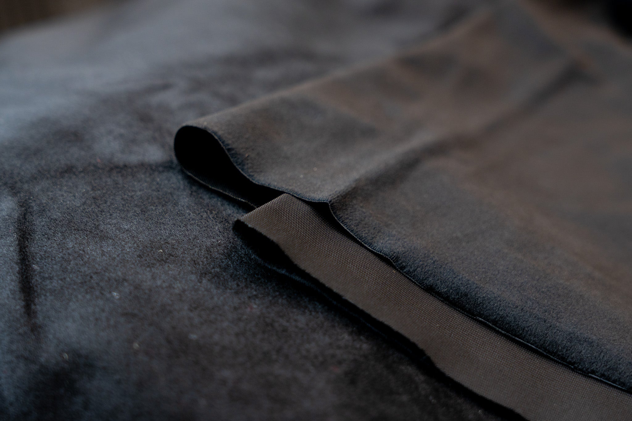Backdrop Curtain – 3.15m x 3m Black Velvet 800gsm