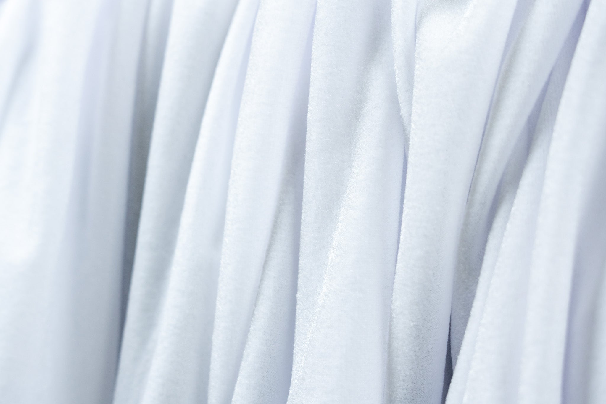 Backdrop Curtain – 3.15m x 4.25m White Velvet 300gsm