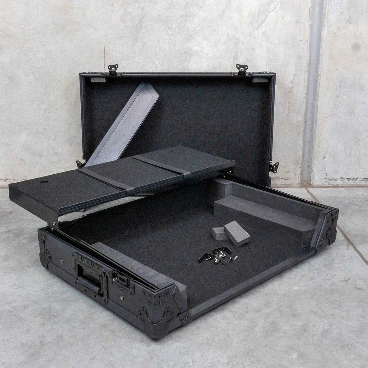 DDJ-FLX10 Case with 1RU
