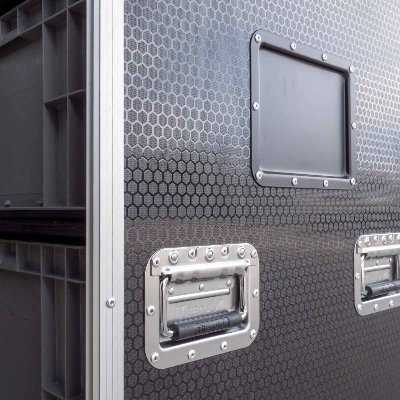 8-Crate Mixed Storage Road Case (Double-Wide)