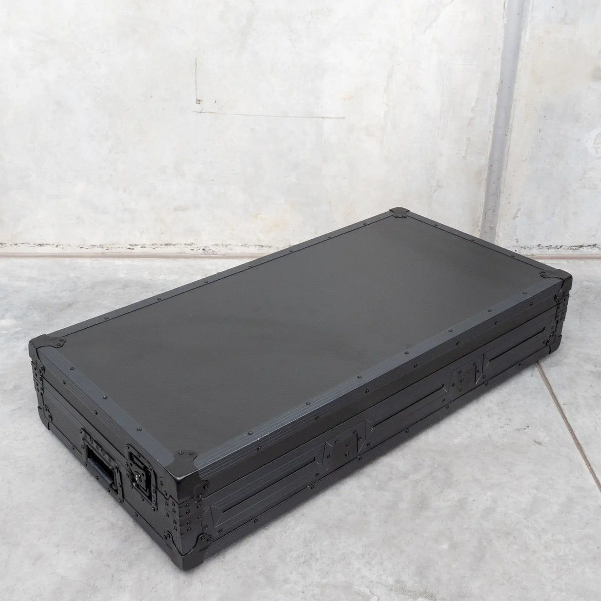 CDJ 3000 / CDJ 2000 & 12 Inch Mixer Coffin Case