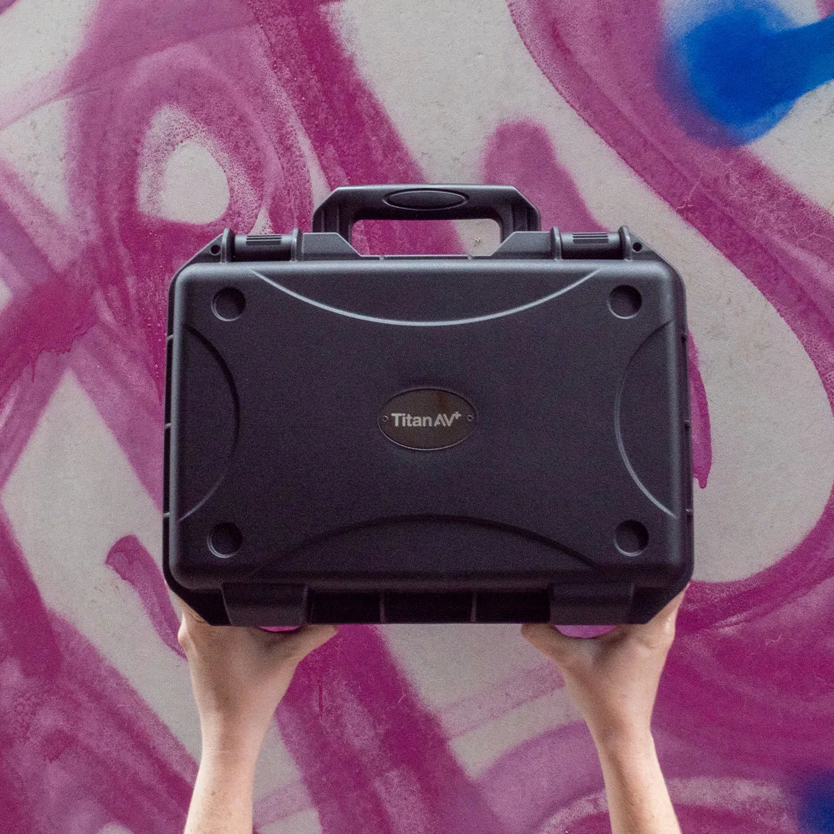 1005 - Small Hard Case | 36cm Length | 11 Litres