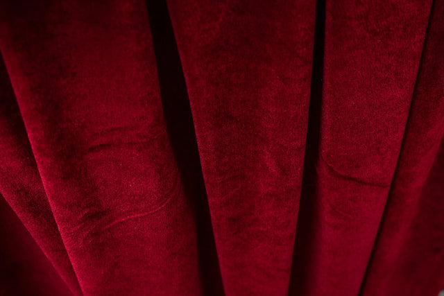 Backdrop Curtain Burgundy Velvet 300gsm 