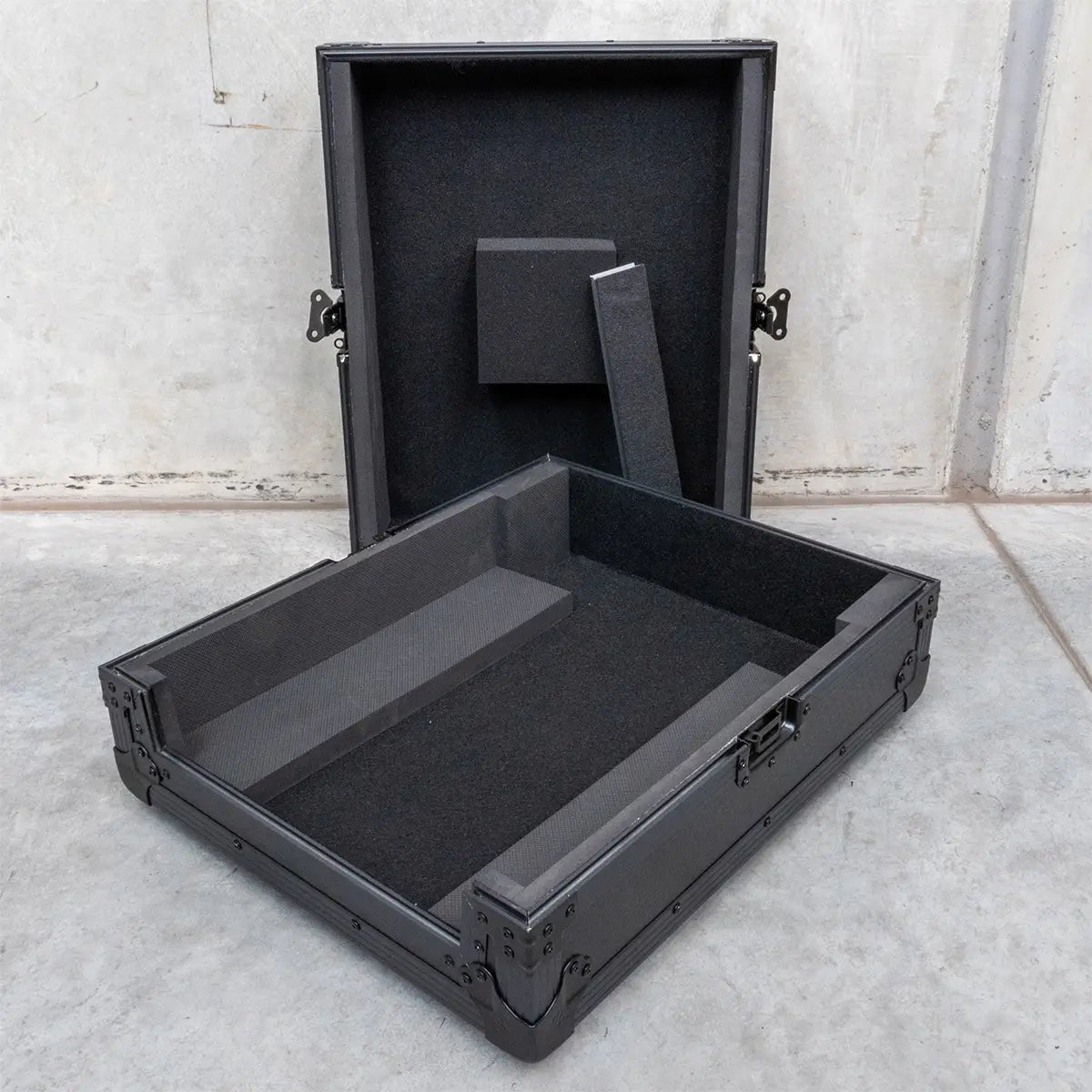 DJM-A9 Case
