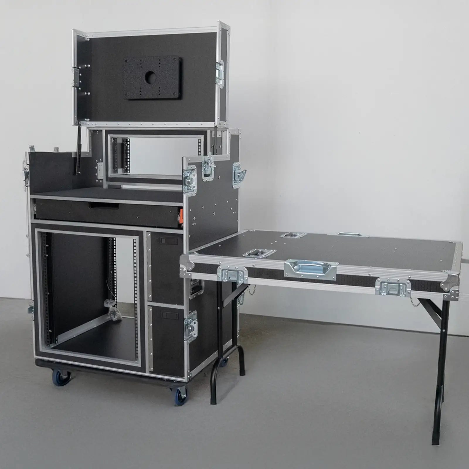 Single Monitor Broadcast Workstation Road Case