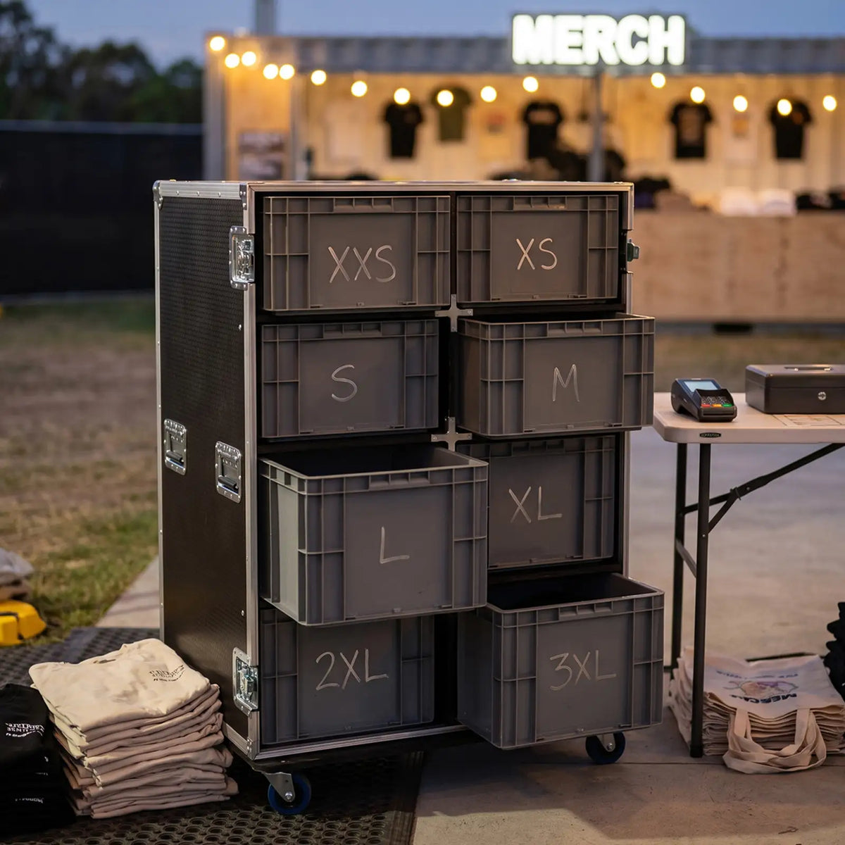 8-Crate Mixed Storage Road Case (Double-Wide)